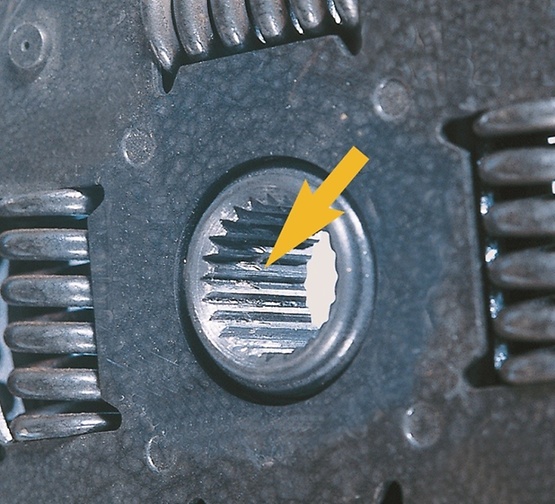 SACHS clutch with damaged hub spline