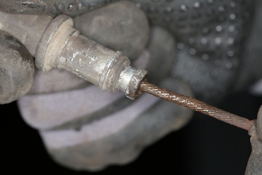 Cable del freno de mano oxidado