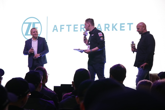 ZF od 30 lat rozwija swoją obecność w Polsce i wspiera edukację mechaników, przygotowując na OMM zadania, oparte na realnych wyzwaniach warsztatowych.