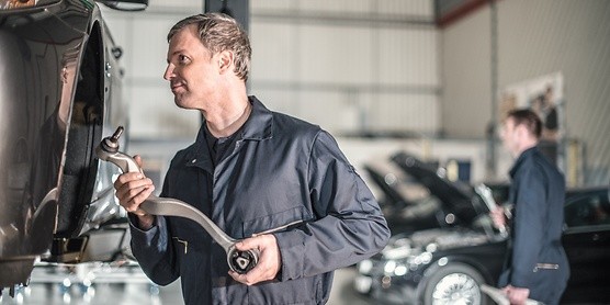 Steering and suspension workshop repair